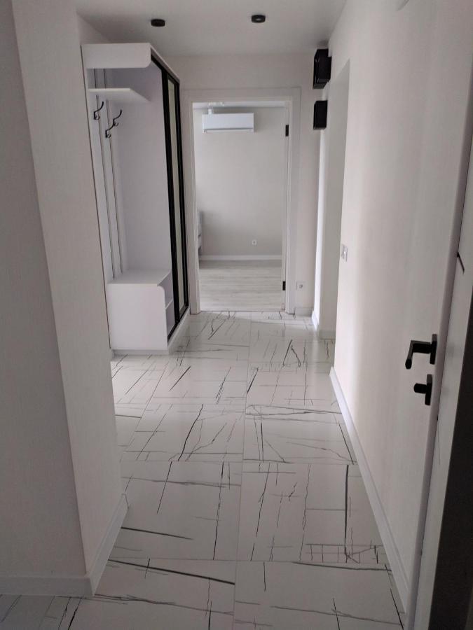 Cozy 75 Apart In Center - 2Х Кімнатна Квартира В Центрі Кропивницького โครโปนิตสกี ภายนอก รูปภาพ